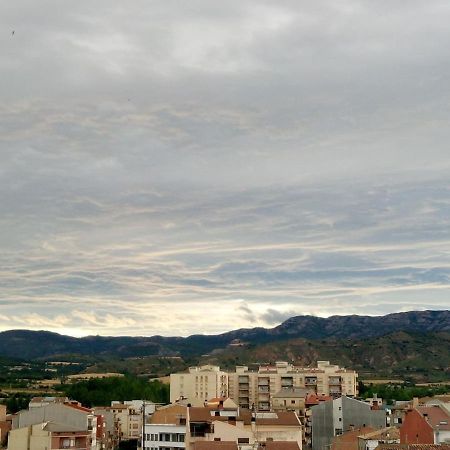 Lo Piset De La Torre Apartment Tremp Bagian luar foto